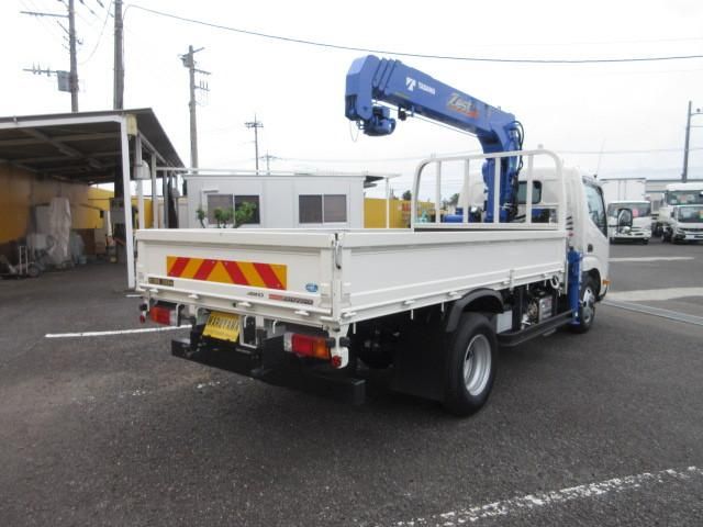 Hino DUTRO 2024-03 6734175-2