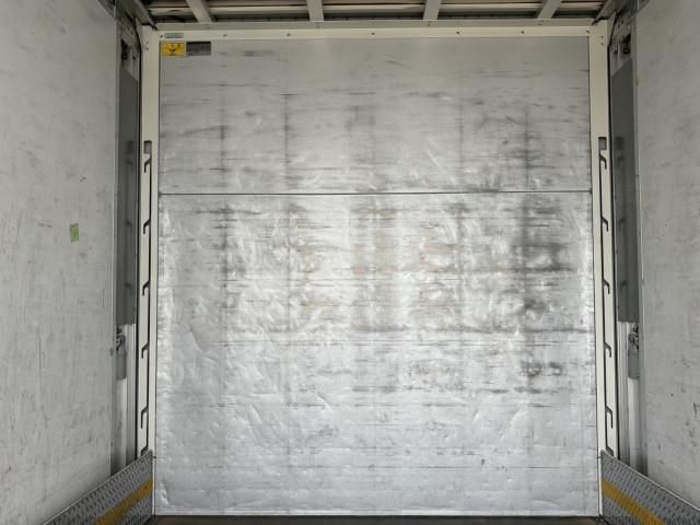Hino DUTRO 2021-01 6734177-16