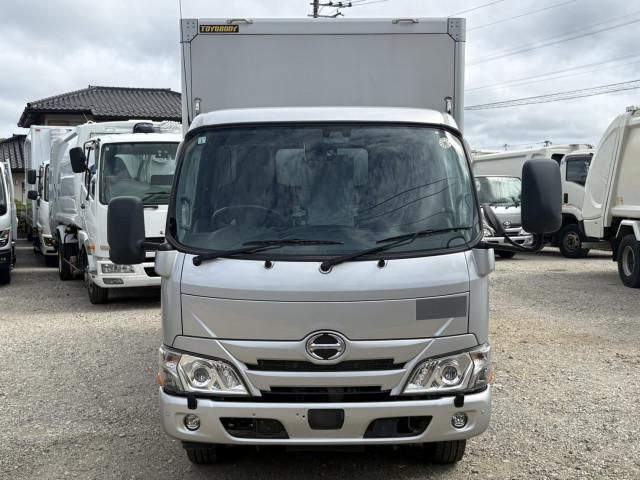 Hino DUTRO 2021-01 6734177-4