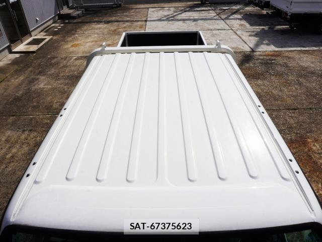 Hino DUTRO 2015-01 6791003-13