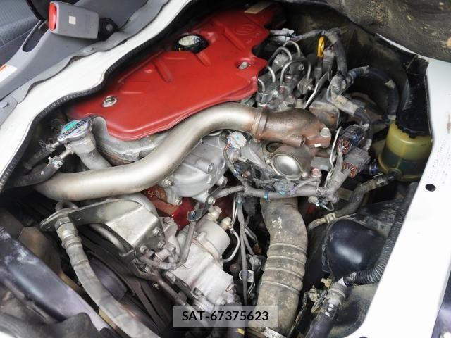 Hino DUTRO 2015-01 6791003-14