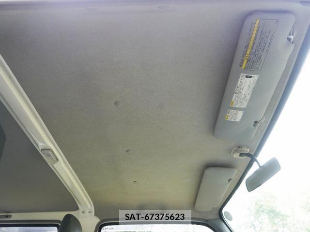 Hino DUTRO 2015-01 6791003-25