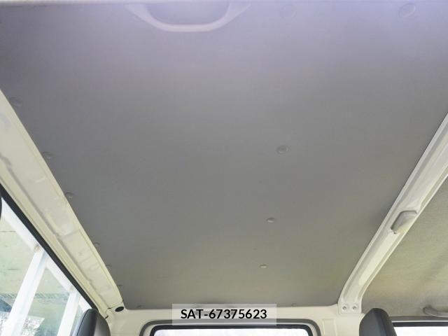 Hino DUTRO 2015-01 6791003-26