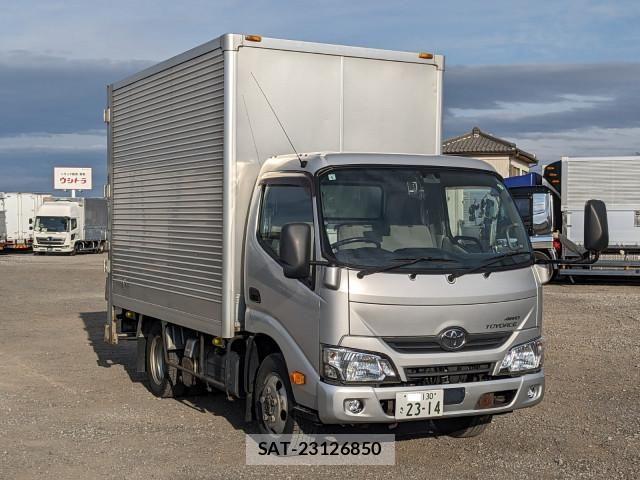 Hino DUTRO 2019-04 6791004-1