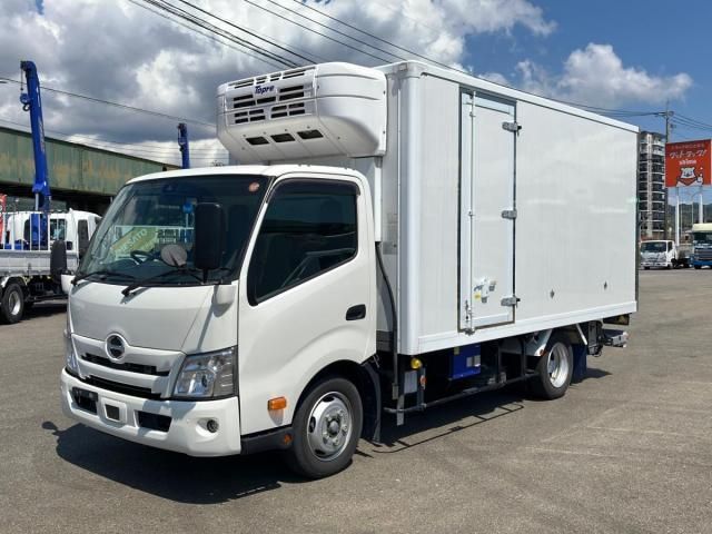 Hino DUTRO 2024-02 6805376-0