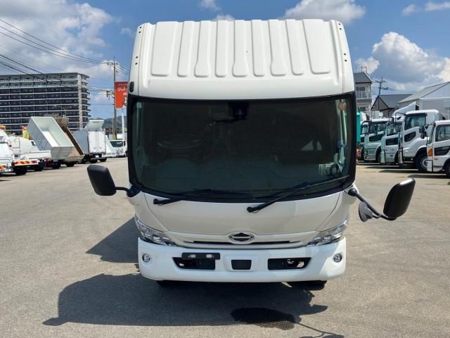 Hino DUTRO 2024-02 6805376-21