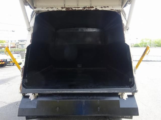 Hino DUTRO 2021-01 6805377-11