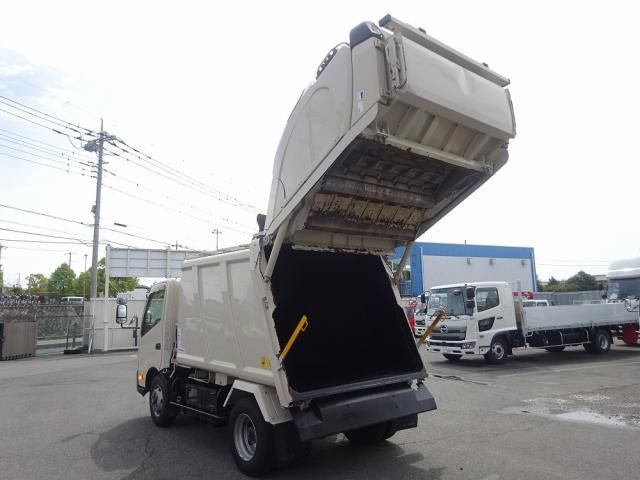 Hino DUTRO 2021-01 6805377-1