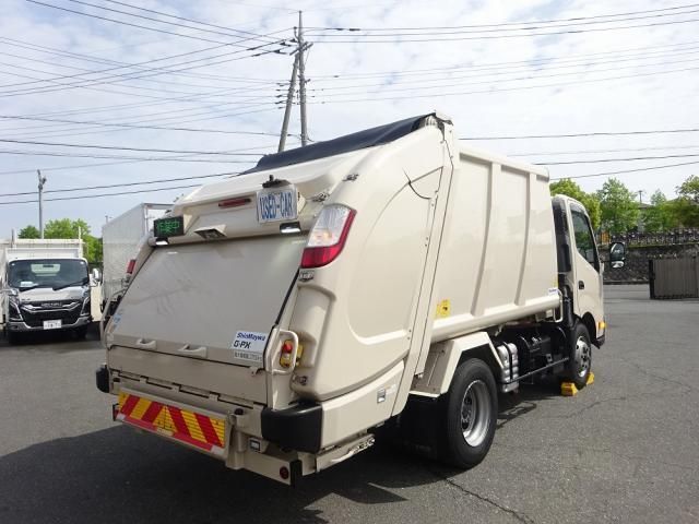 Hino DUTRO 2021-01 6805377-3