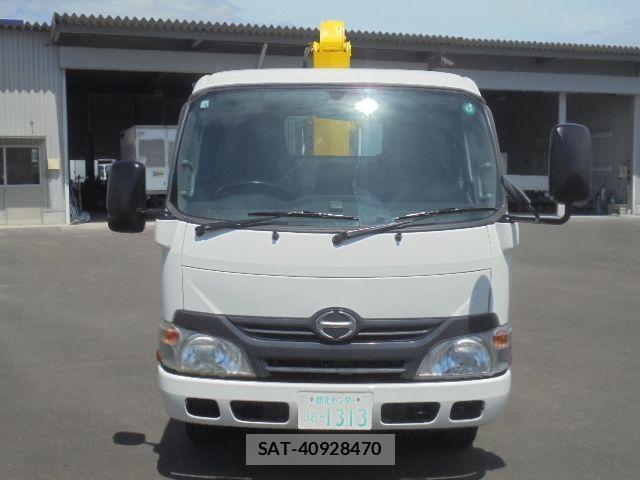 Hino DUTRO 2015-10 6814736-5