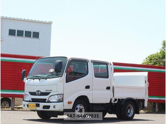 Hino DUTRO 2017-03 6814734-0