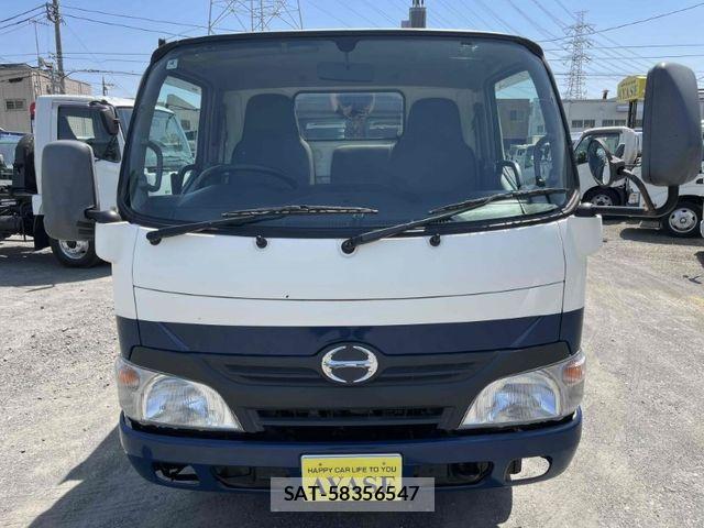 Hino DUTRO 2012-03 6814738-1