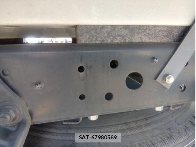 Hino DUTRO 2023-09 6904482-13