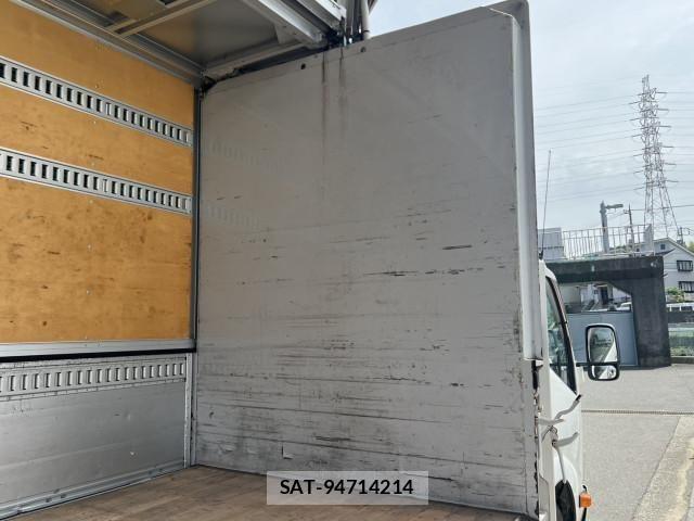 Hino DUTRO 2017-04 6904490-20
