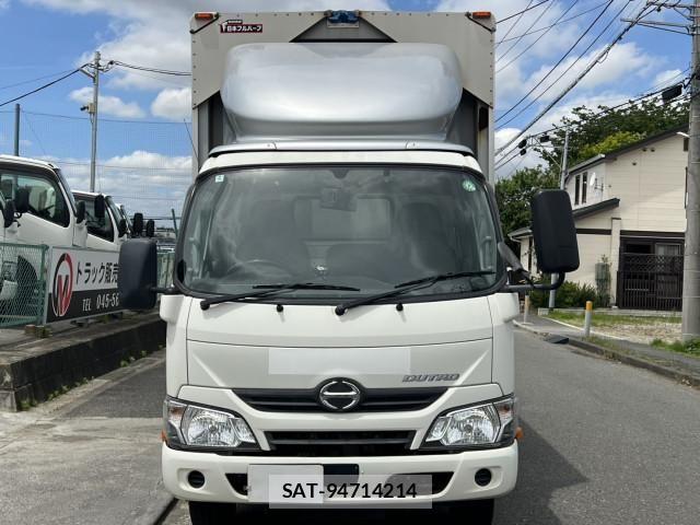 Hino DUTRO 2017-04 6904490-4