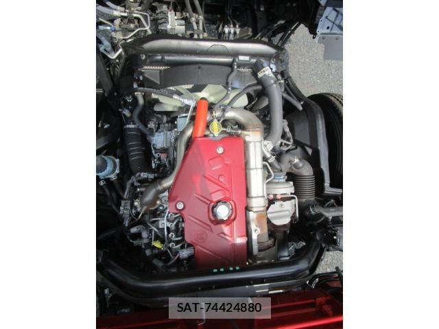 Hino DUTRO 2025-07 6904465-21