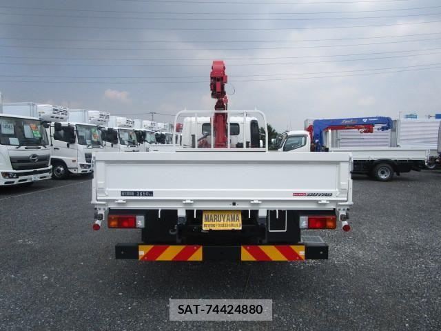 Hino DUTRO 2025-07 6904465-6