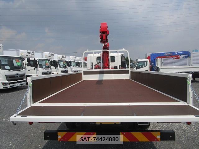 Hino DUTRO 2025-07 6904465-7