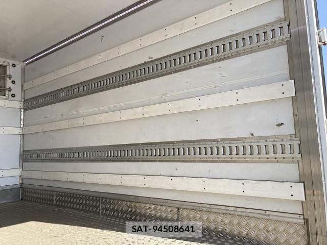 Hino DUTRO 2014-05 6904503-24