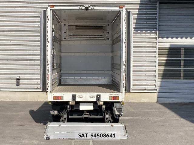 Hino DUTRO 2014-05 6904503-4
