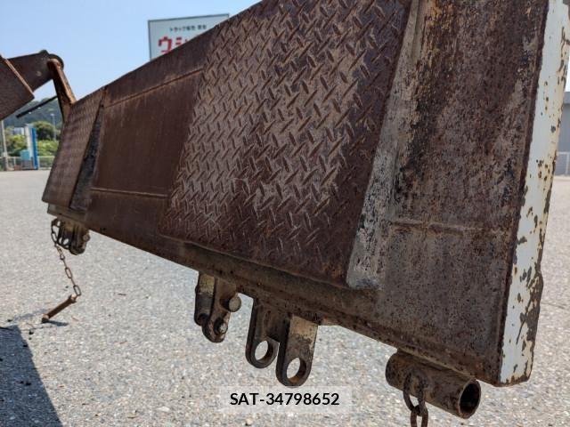 Hino DUTRO 2017-02 6904485-8