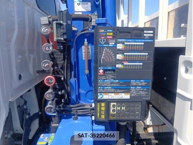 Hino DUTRO 2023-08 6904478-10