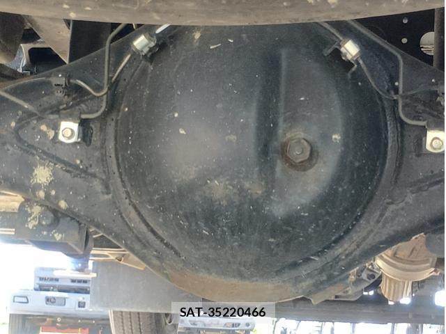 Hino DUTRO 2023-08 6904478-15