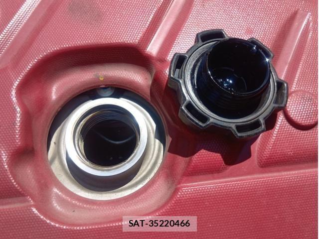 Hino DUTRO 2023-08 6904478-20