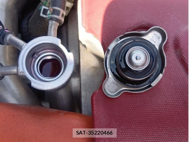 Hino DUTRO 2023-08 6904478-21