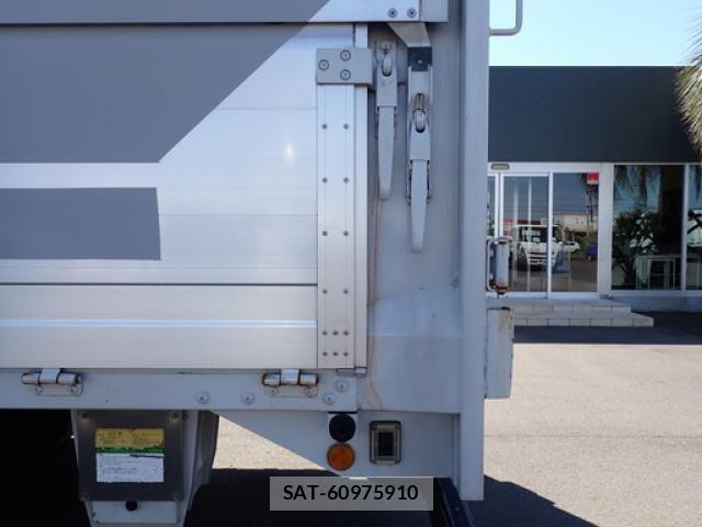 Hino DUTRO 2012-11 6904507-15