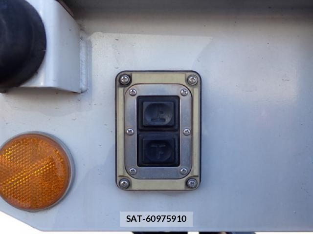 Hino DUTRO 2012-11 6904507-16