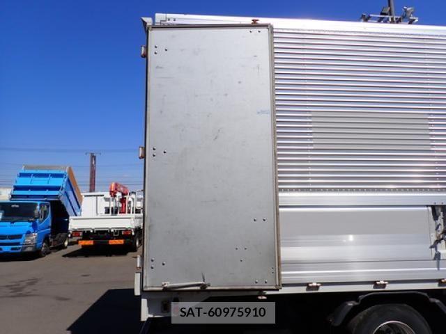 Hino DUTRO 2012-11 6904507-29