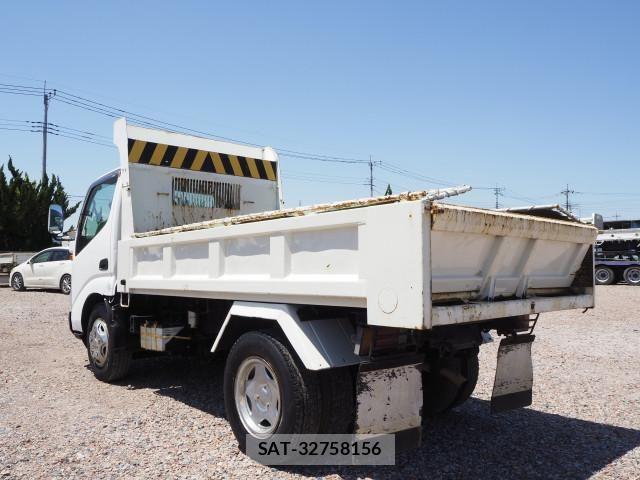 Hino DUTRO 2001-04 6904505-2