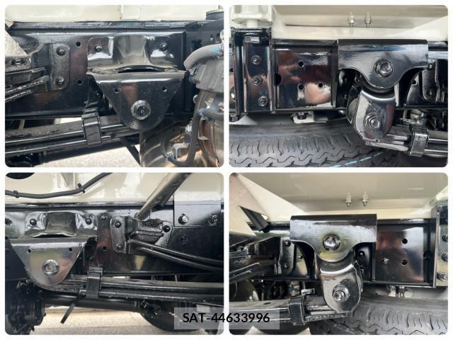 Hino DUTRO 2025-02 6904464-15