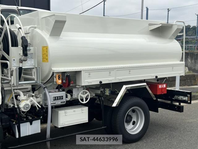 Hino DUTRO 2025-02 6904464-6