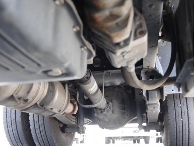 Hino DUTRO 2017-12 6919885-9