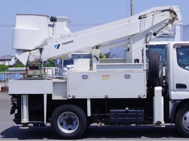 Hino DUTRO 2017-12 6919885-24