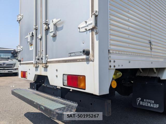 Hino DUTRO 2018-02 6904492-6