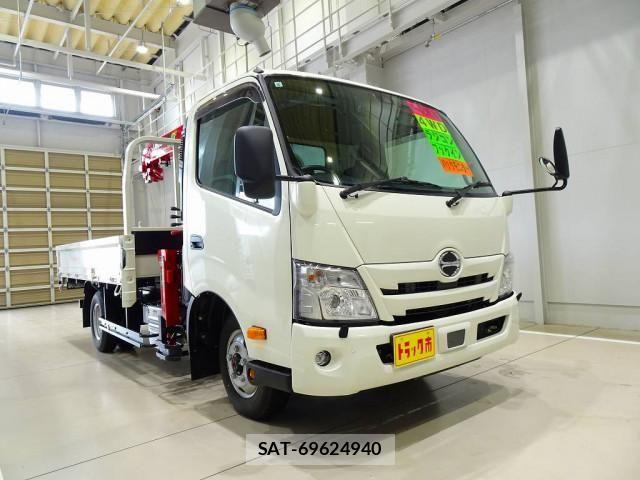 Hino DUTRO 2024-06 6904462-1