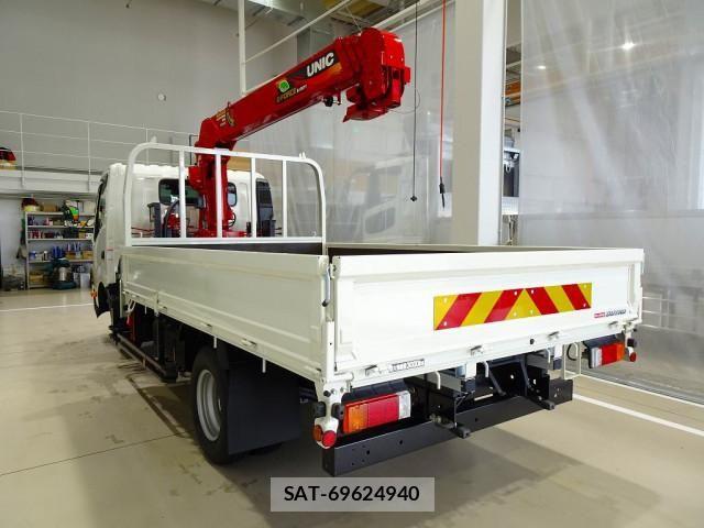 Hino DUTRO 2024-06 6904462-3
