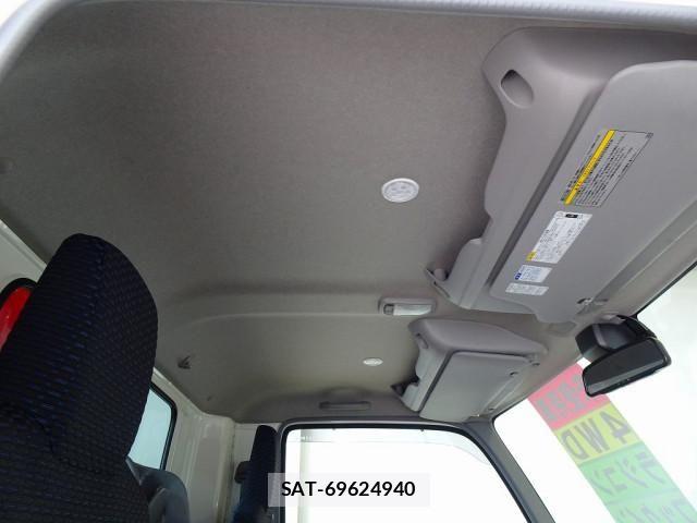Hino DUTRO 2024-06 6904462-6