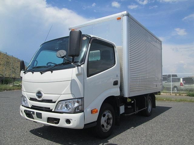 Hino DUTRO 2022-03 6919886-0
