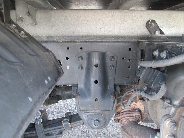Hino DUTRO 2022-03 6919886-15
