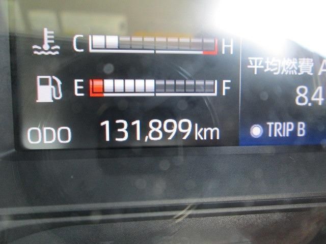 Hino DUTRO 2022-03 6919886-19