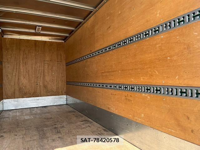 Hino DUTRO 2022-03 6904479-15