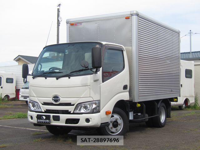 Hino DUTRO 2022-03 6904495-0