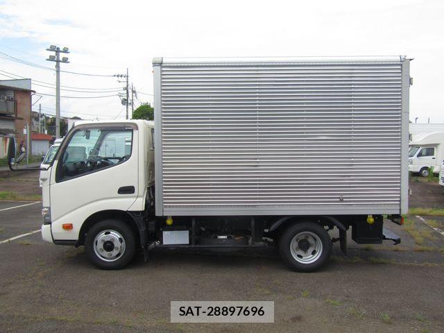 Hino DUTRO 2022-03 6904495-7