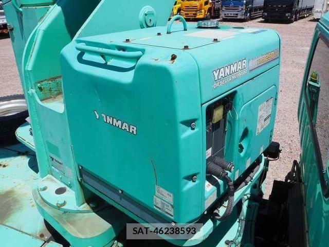 Hino DUTRO 2014-04 6904480-23