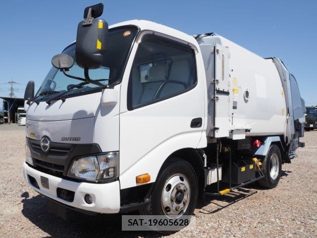 Hino DUTRO 2017-11 6904481-0