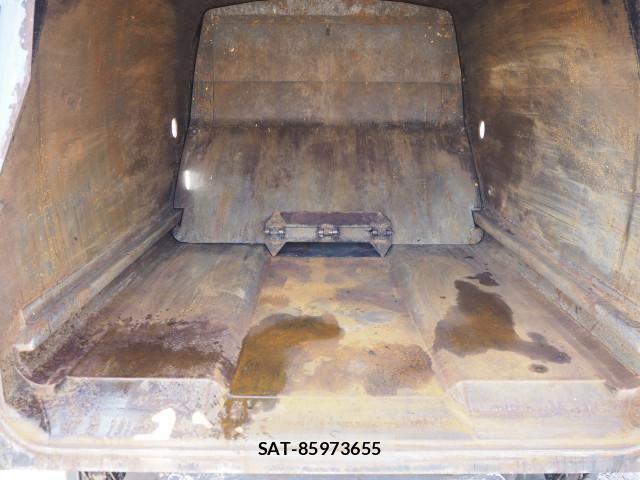 Hino DUTRO 2017-11 6904484-9